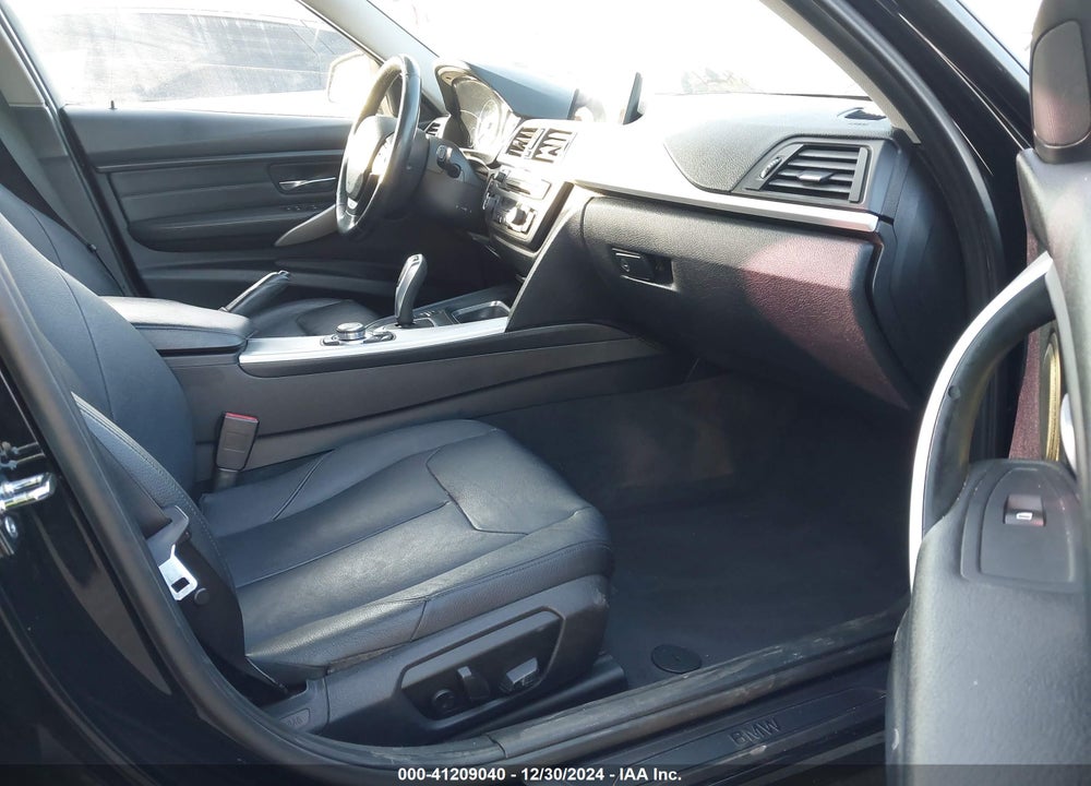 2012 BMW 328I VIN: WBA3C1C54CF431716