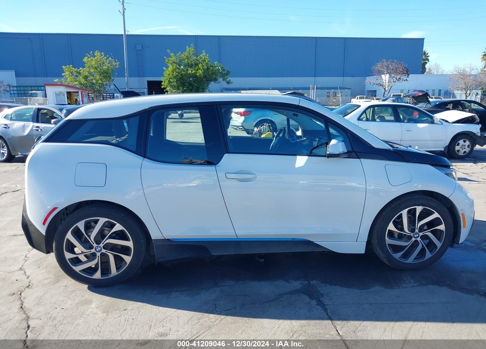 2015 BMW I3 BASE W/RANGE EXTENDER VIN: WBY1Z4C52FV277817