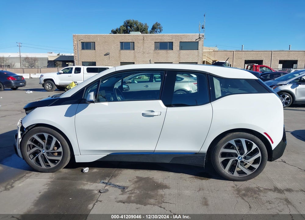 2015 BMW I3 BASE W/RANGE EXTENDER VIN: WBY1Z4C52FV277817