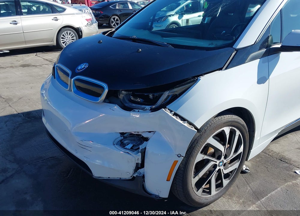 2015 BMW I3 BASE W/RANGE EXTENDER VIN: WBY1Z4C52FV277817