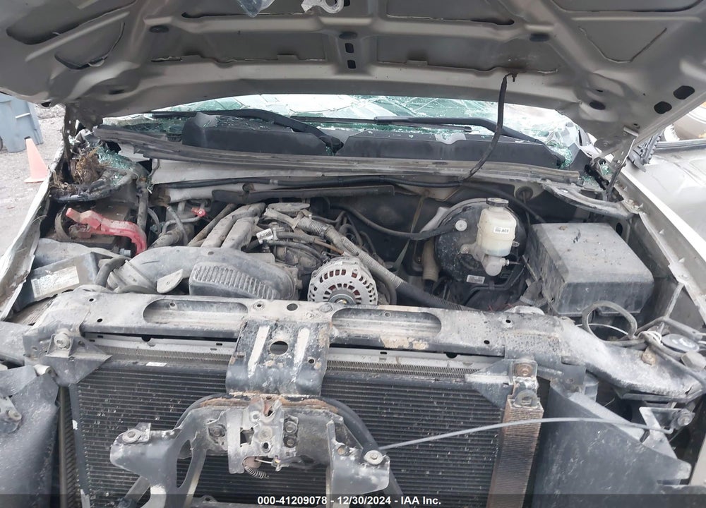 2009 CHEVROLET SILVERADO C1500 LT VIN: 1GCEC24C69Z138132