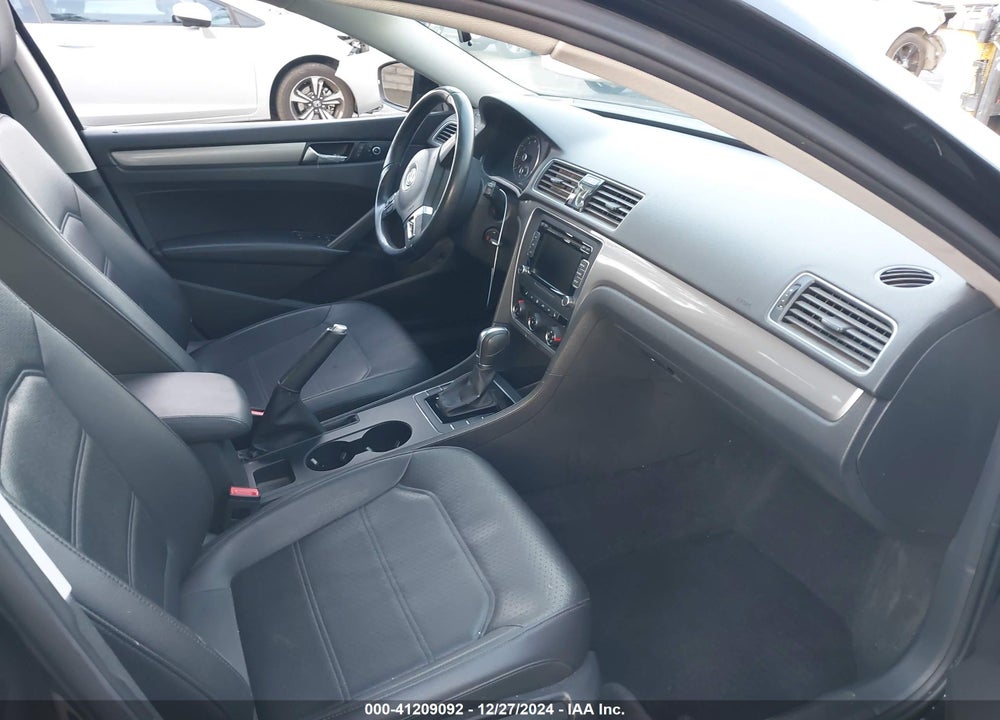 2015 VOLKSWAGEN PASSAT 1.8T WOLFSBURG EDITION VIN: 1VWAT7A32FC024656