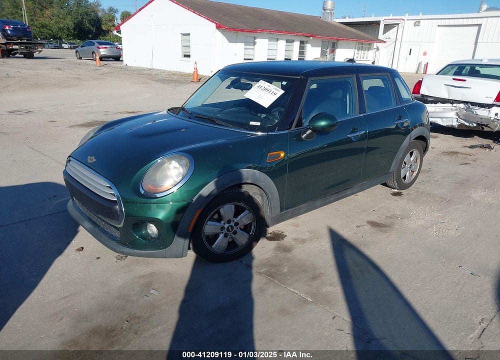 2015 MINI COOPER VIN: WMWXS5C59FT829764