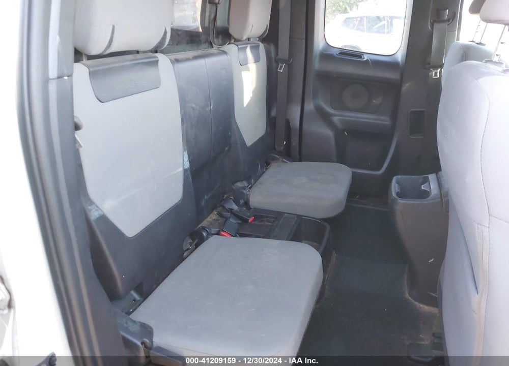 2019 TOYOTA TACOMA ACCESS CAB/SR/SR5 VIN: 5TFSX5EN8KX069079