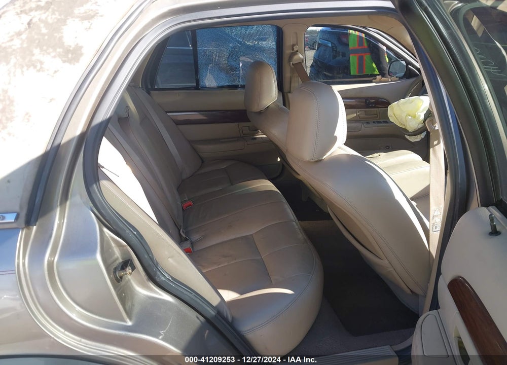 2003 MERCURY GRAND MARQUIS GS VIN: 2MEFM74W43X713963
