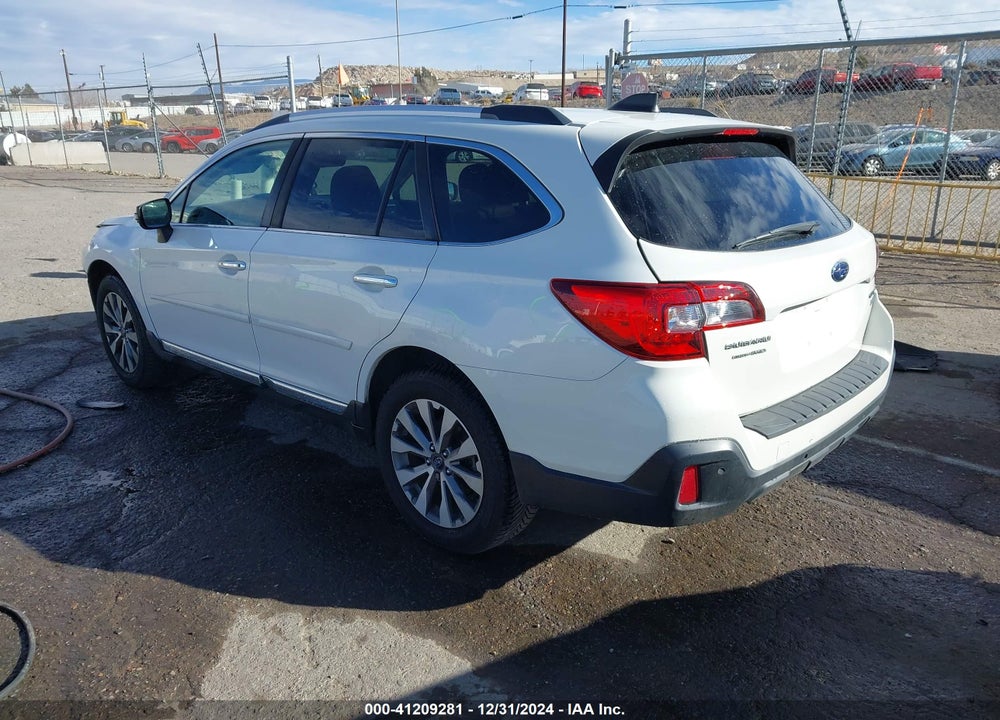 2018 SUBARU OUTBACK VIN: 4S4BSETC5J3263635