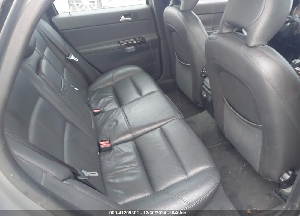 2005 VOLVO S40 2.4I VIN: YV1MS382452052529