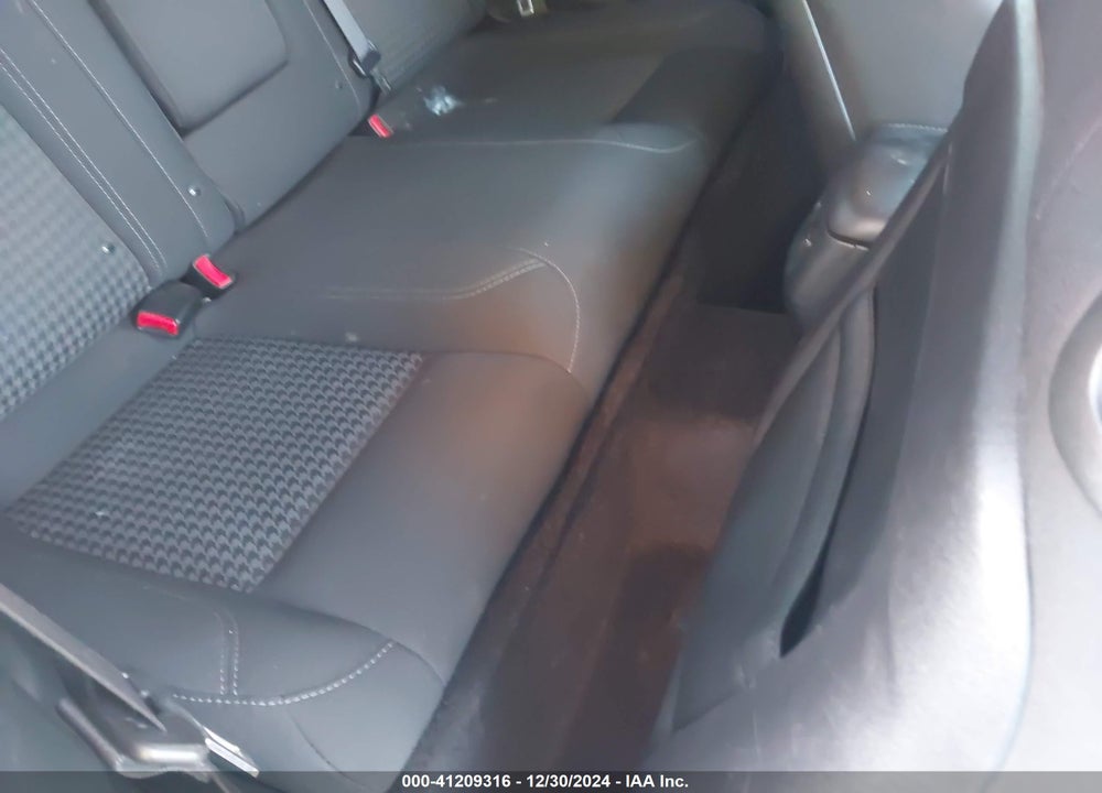 2018 DODGE CHALLENGER VIN: 2C3CDZAG1JH231699