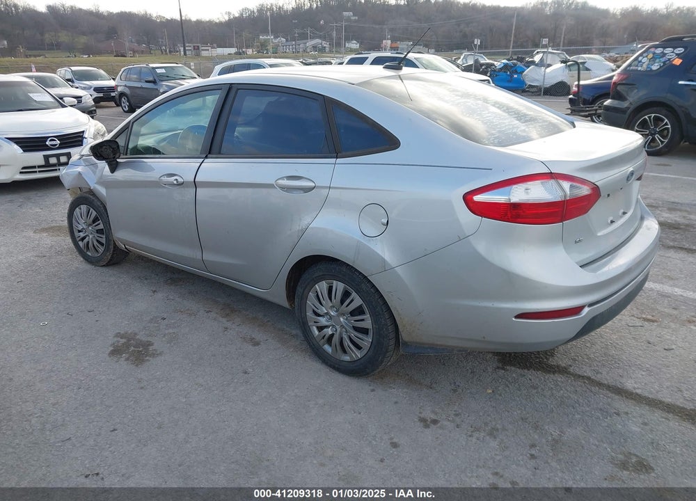 2015 FORD FIESTA VIN: 3FADP4BJ1FM220222
