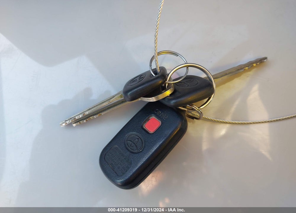 2006 TOYOTA CAMRY VIN: 4T1BE30K06U710493