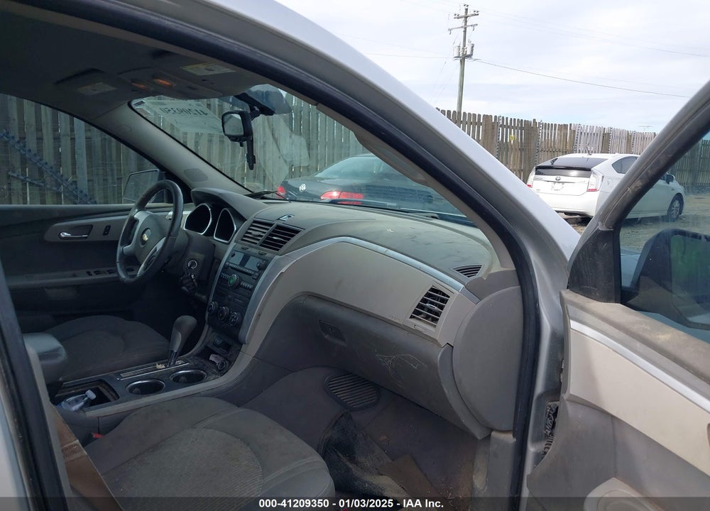 2012 CHEVROLET TRAVERSE LS VIN: 1GNKVFED0CJ161205