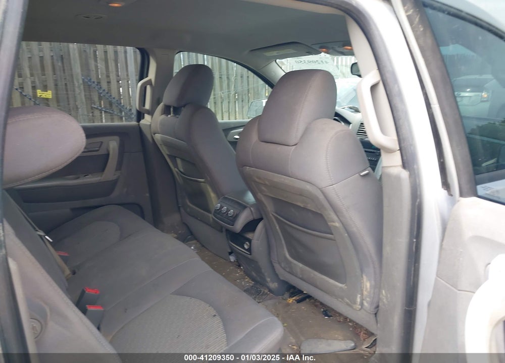 2012 CHEVROLET TRAVERSE LS VIN: 1GNKVFED0CJ161205