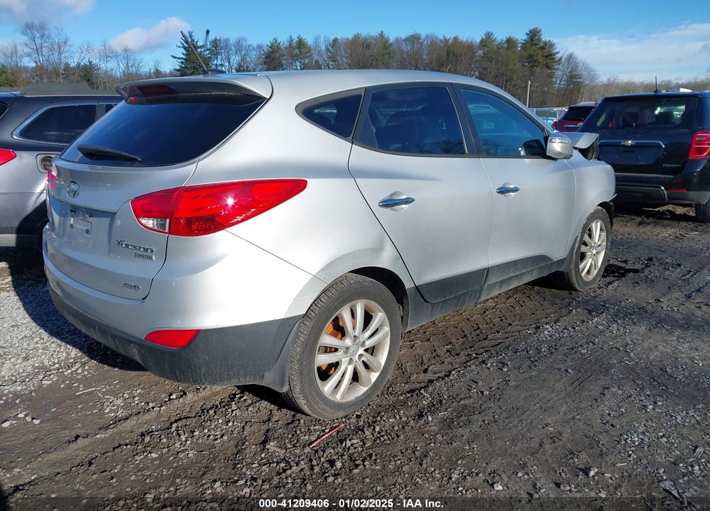2012 HYUNDAI TUCSON GLS/LIMITED VIN: KM8JUCACXCU369251