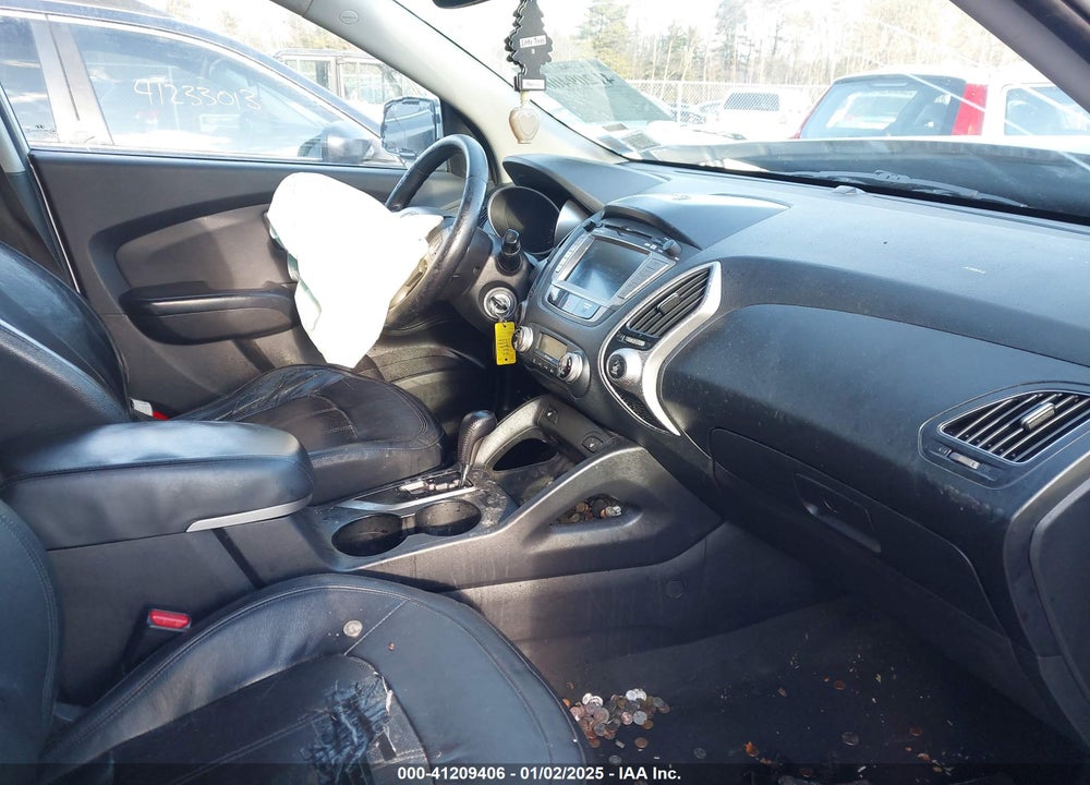 2012 HYUNDAI TUCSON GLS/LIMITED VIN: KM8JUCACXCU369251