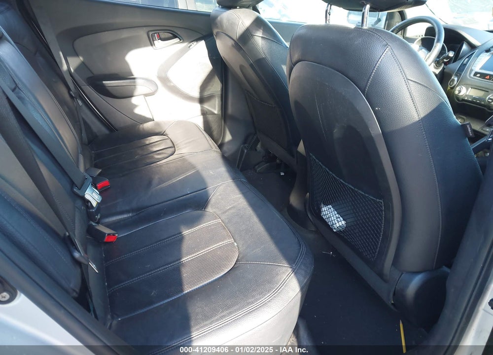 2012 HYUNDAI TUCSON GLS/LIMITED VIN: KM8JUCACXCU369251