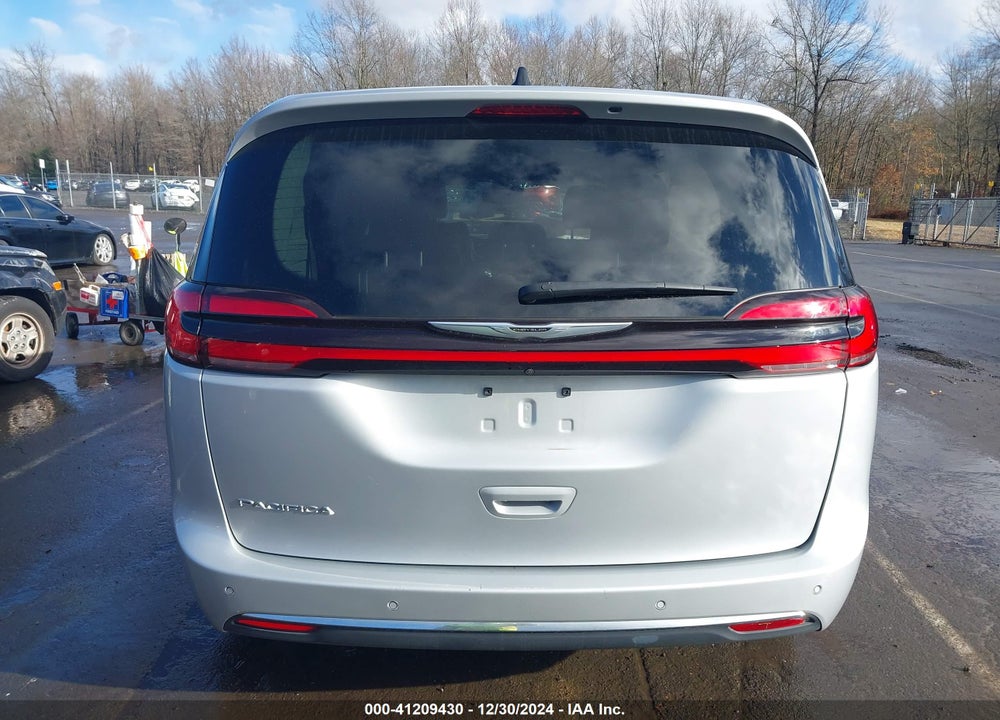 2023 CHRYSLER PACIFICA TOURING L VIN: 2C4RC1BG3PR621375