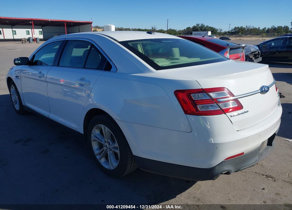 2015 FORD TAURUS VIN: 1FAHP2E8XFG182899