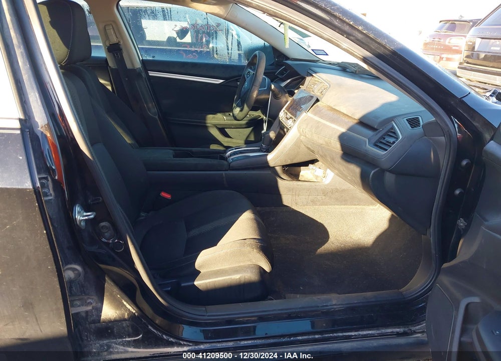 2016 HONDA CIVIC VIN: 19XFC2F78GE090811