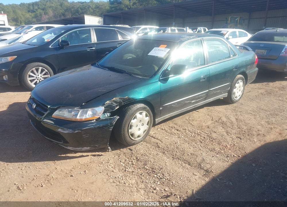 2000 HONDA ACCORD LX VIN: 1HGCG5644YA031145