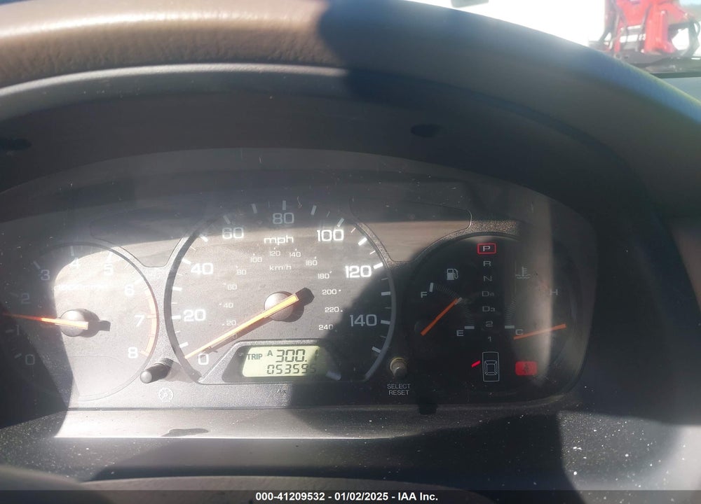 2000 HONDA ACCORD LX VIN: 1HGCG5644YA031145