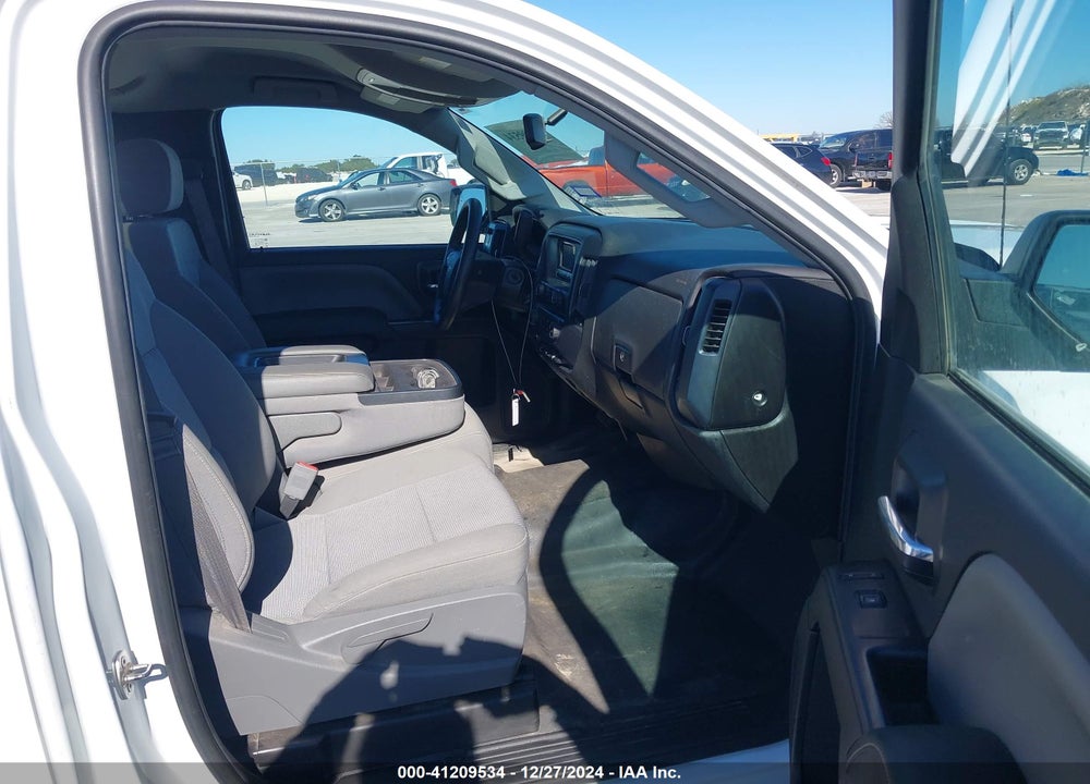 2015 CHEVROLET SILVERADO C2500 HEAVY DUTY VIN: 1GC0CUEG6FZ505677