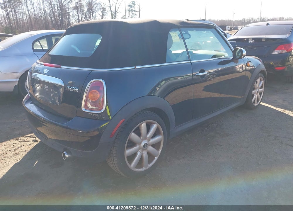 2009 MINI COOPER VIN: WMWMR33509TJ93601