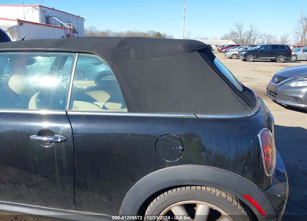 2009 MINI COOPER VIN: WMWMR33509TJ93601