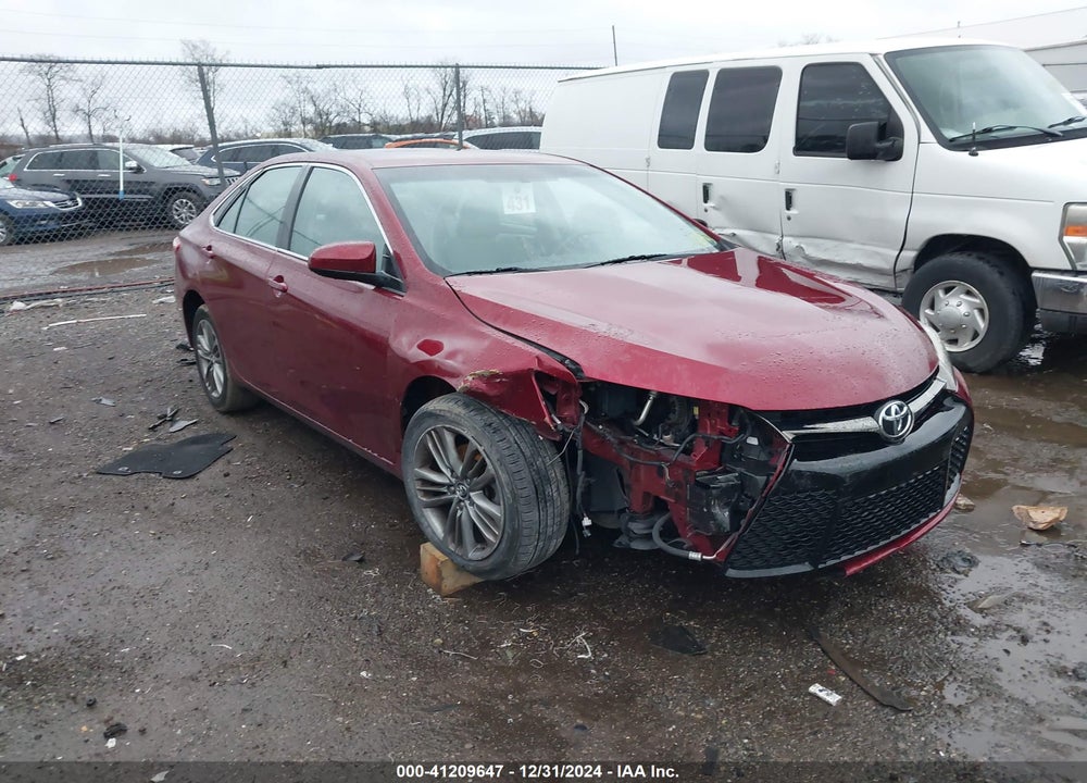 2015 TOYOTA CAMRY SE VIN: 4T1BF1FKXFU932015
