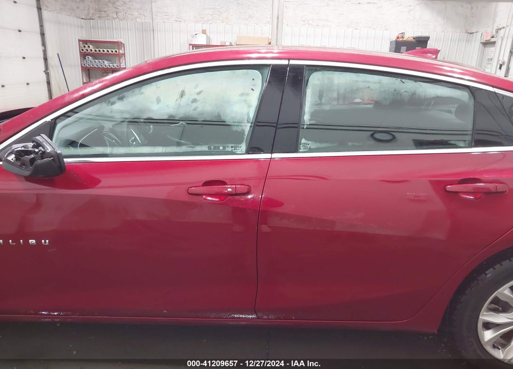 2019 CHEVROLET MALIBU LT VIN: 1G1ZD5ST1KF131981