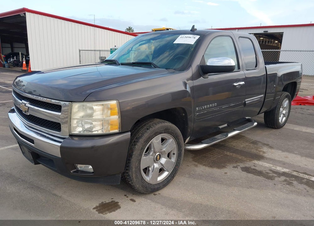 2010 CHEVROLET SILVERADO C1500 LT VIN: 1GCSCSE07AZ113462