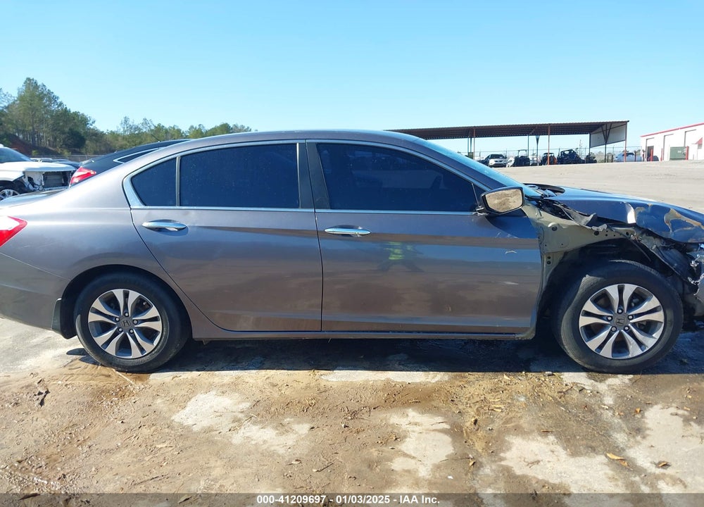 2015 HONDA ACCORD VIN: 1HGCR2F30FA258426