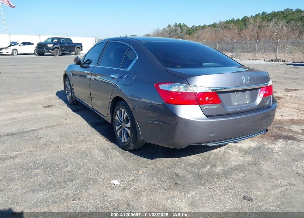 2015 HONDA ACCORD VIN: 1HGCR2F30FA258426
