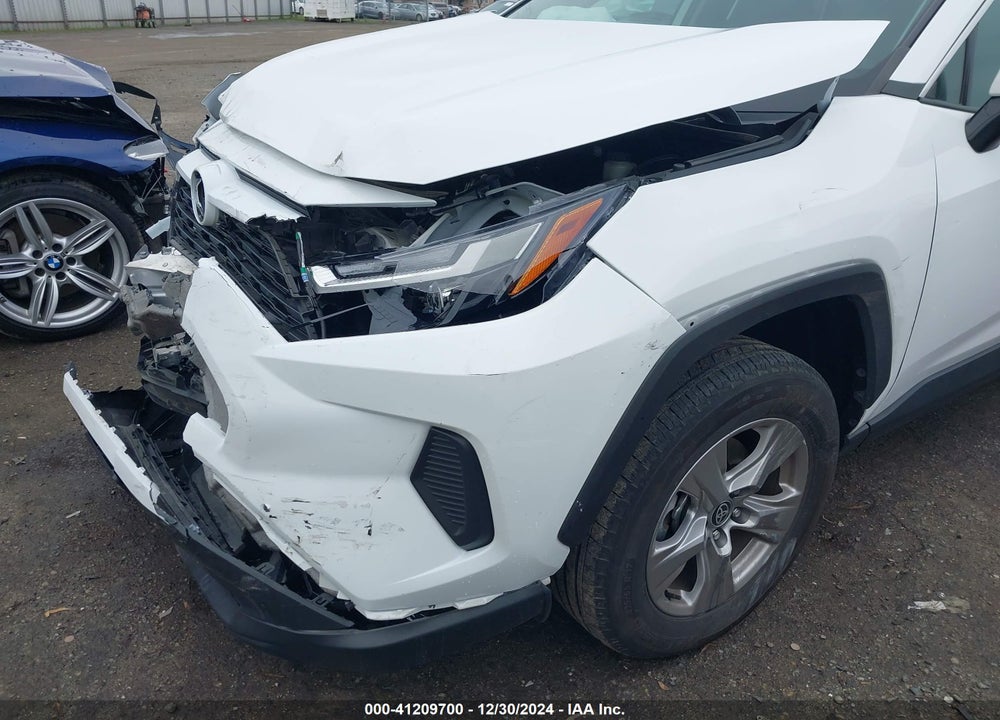 2023 TOYOTA RAV4 XLE/XLE PREMIUM VIN: 2T3P1RFV2PW342171