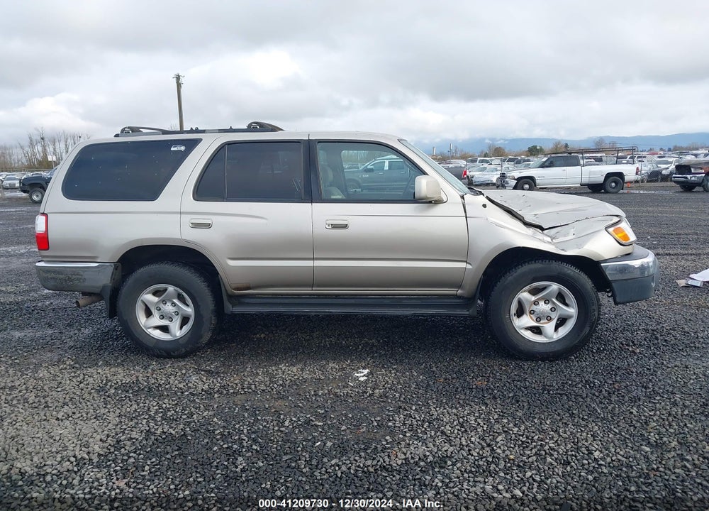 2001 TOYOTA 4RUNNER SR5 VIN: JT3HN86R110334553
