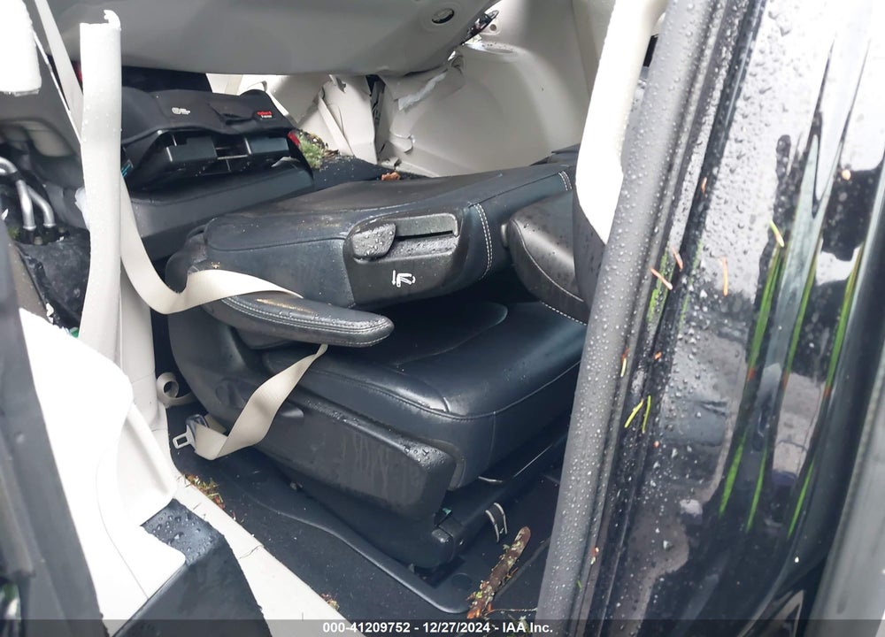 2024 CHRYSLER PACIFICA HYBRID SELECT VIN: 2C4RC1S75RR134570