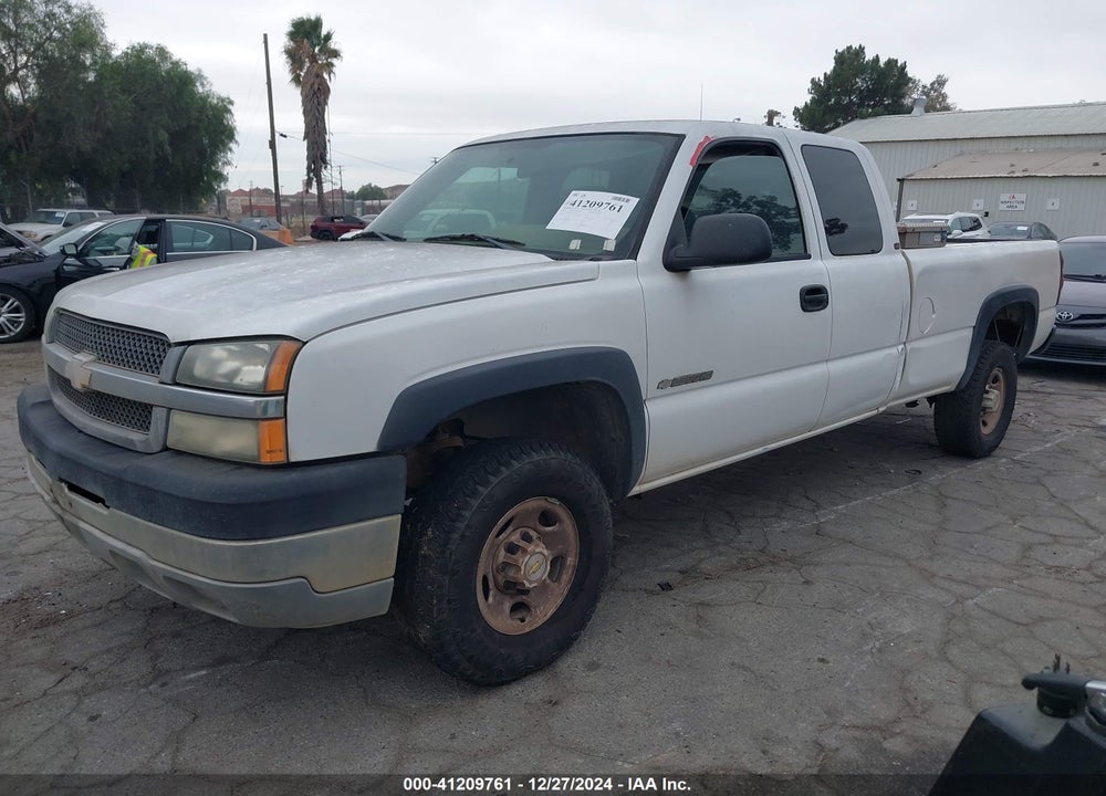 2004 CHEVROLET SILVERADO C2500 HEAVY DUTY VIN: 1GCHC29U54E374544