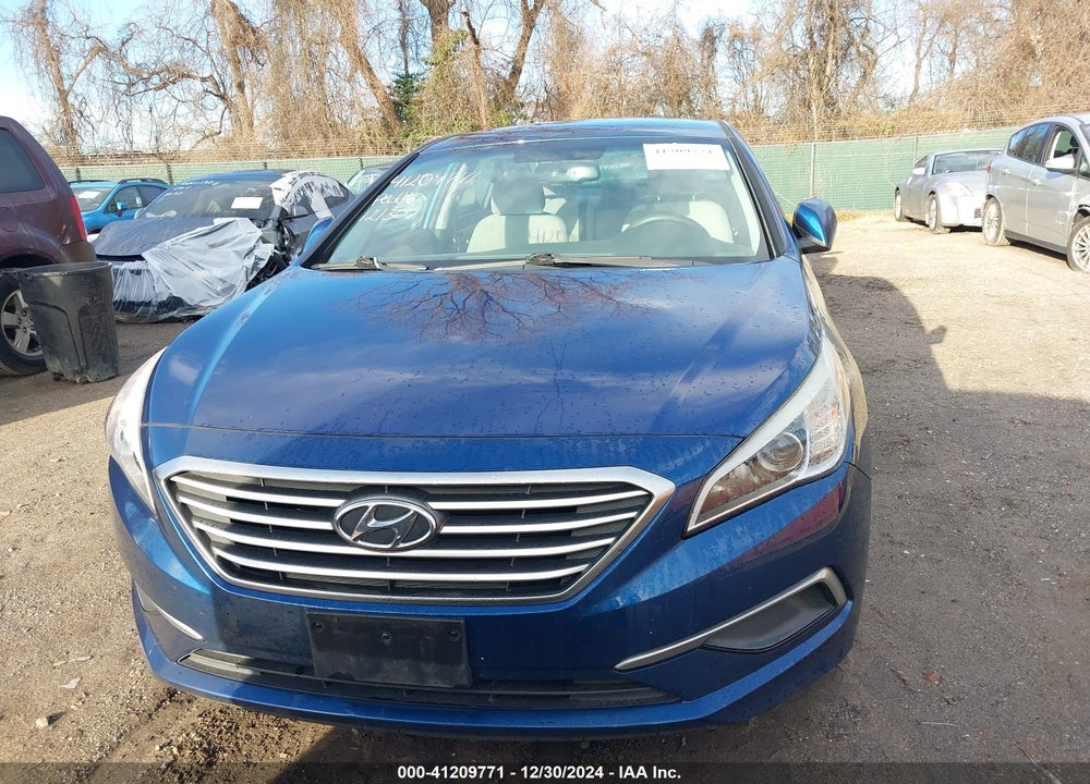 2016 HYUNDAI SONATA SE VIN: 5NPE24AF0GH292322