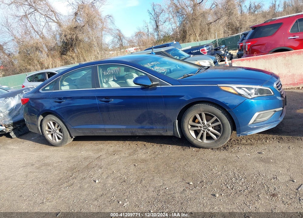 2016 HYUNDAI SONATA SE VIN: 5NPE24AF0GH292322