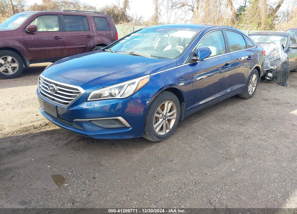 2016 HYUNDAI SONATA SE VIN: 5NPE24AF0GH292322