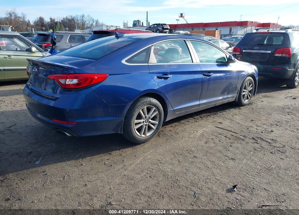 2016 HYUNDAI SONATA SE VIN: 5NPE24AF0GH292322