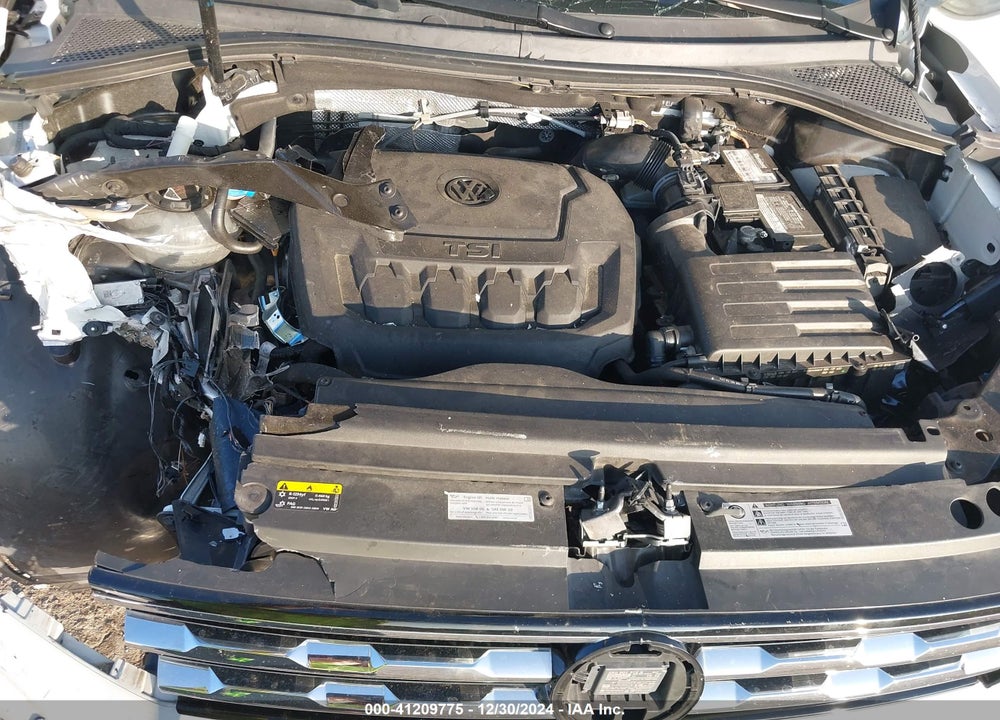 2019 VOLKSWAGEN TIGUAN SE/SEL/SEL R-LINE JET-BLACK/SEL R-LINE VIN: 3VV3B7AX0KM063211