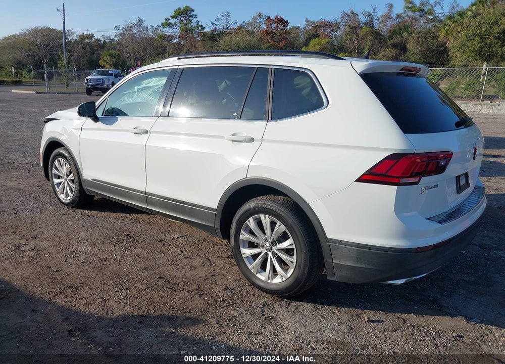 2019 VOLKSWAGEN TIGUAN SE/SEL/SEL R-LINE JET-BLACK/SEL R-LINE VIN: 3VV3B7AX0KM063211