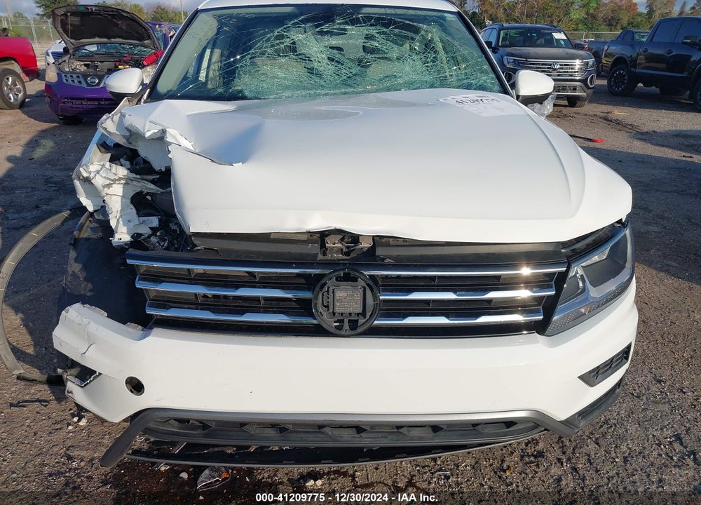 2019 VOLKSWAGEN TIGUAN SE/SEL/SEL R-LINE JET-BLACK/SEL R-LINE VIN: 3VV3B7AX0KM063211