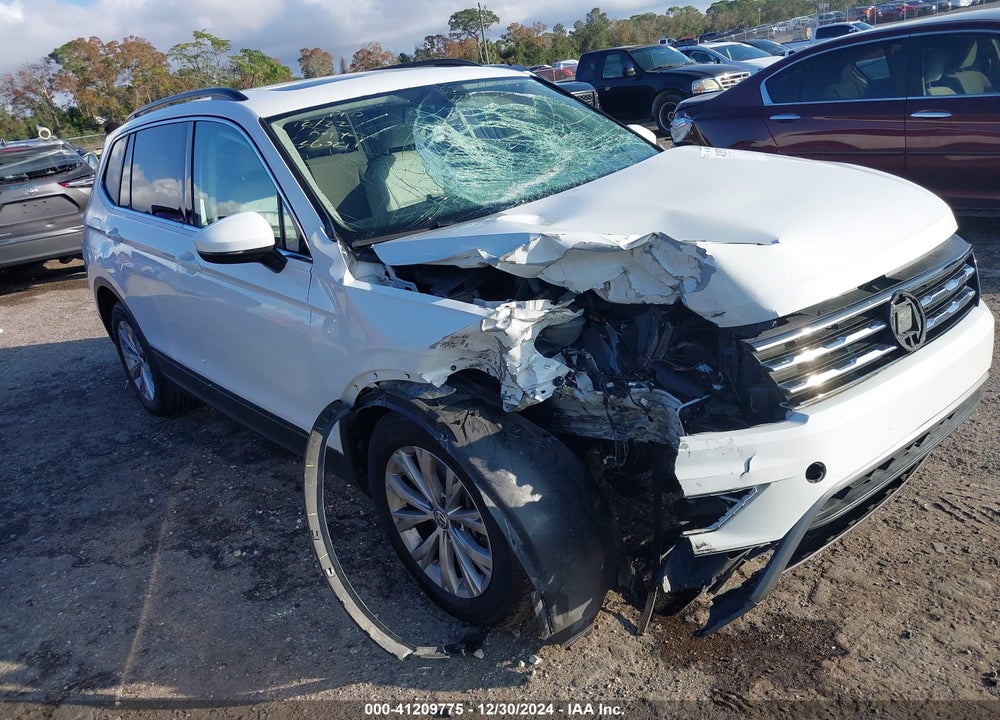 2019 VOLKSWAGEN TIGUAN SE/SEL/SEL R-LINE JET-BLACK/SEL R-LINE VIN: 3VV3B7AX0KM063211