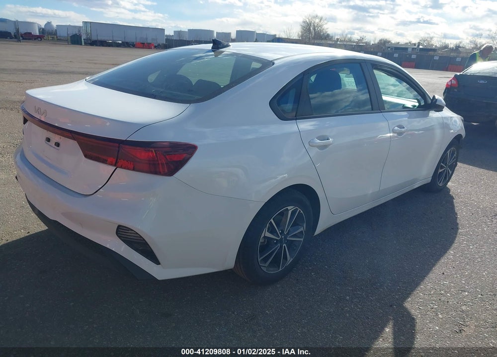 2024 KIA FORTE LX/LXS VIN: 3KPF24AD3RE732902