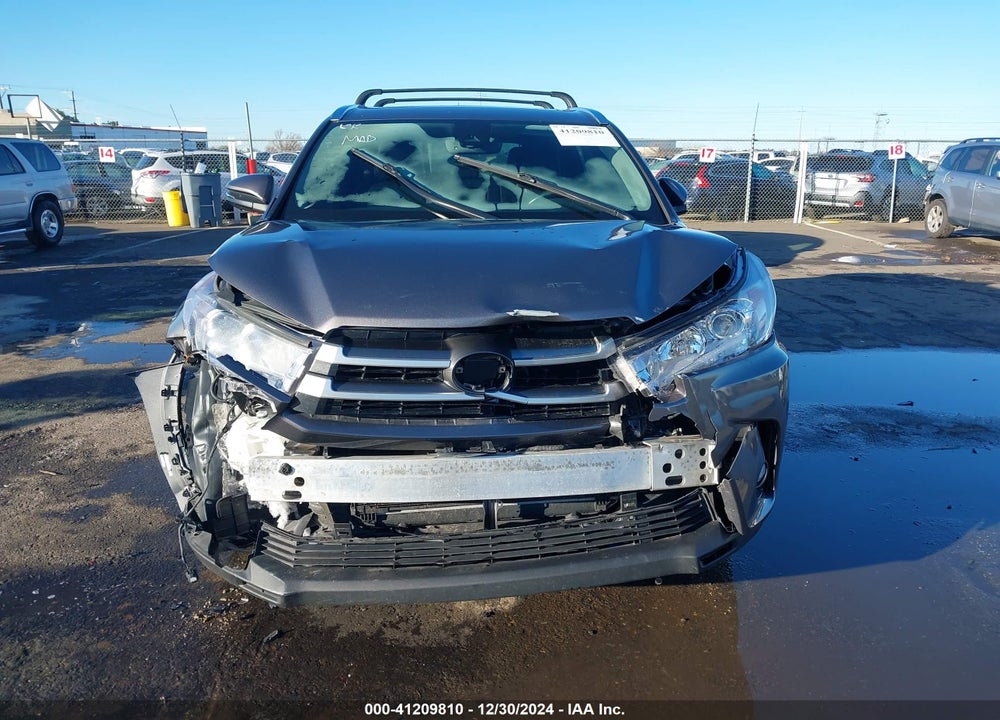 2017 TOYOTA HIGHLANDER SE/XLE VIN: 5TDKZRFH9HS508900