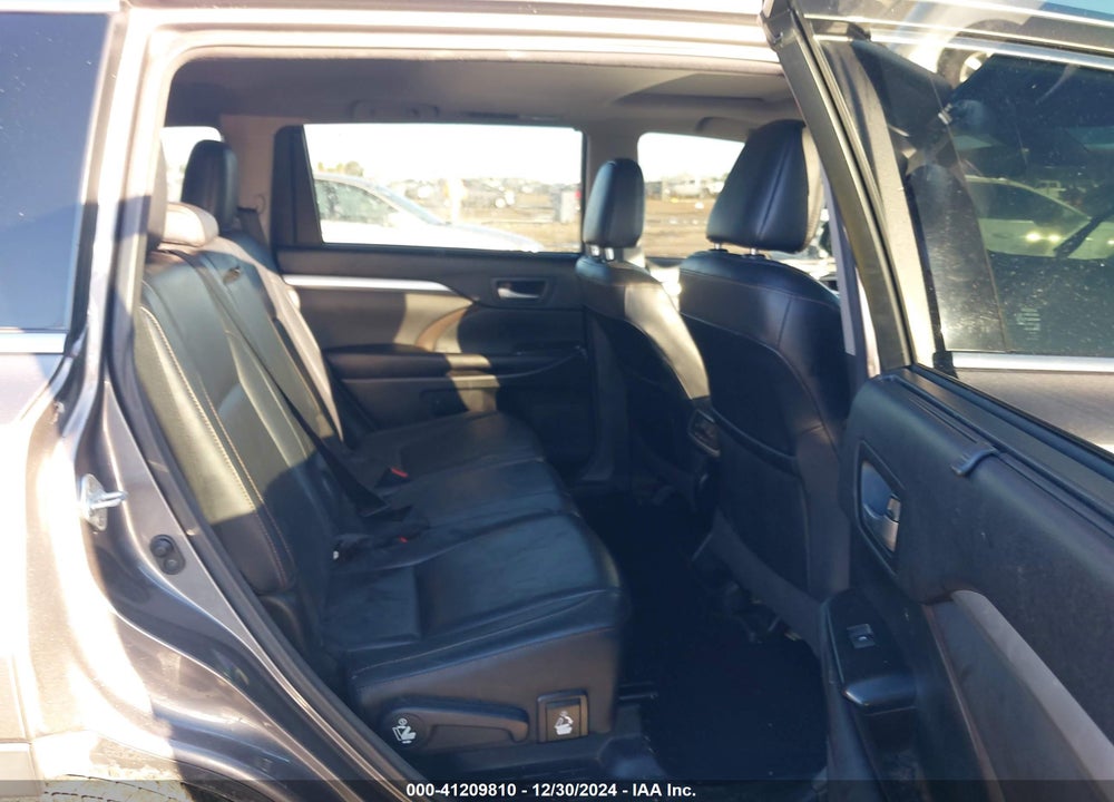 2017 TOYOTA HIGHLANDER SE/XLE VIN: 5TDKZRFH9HS508900