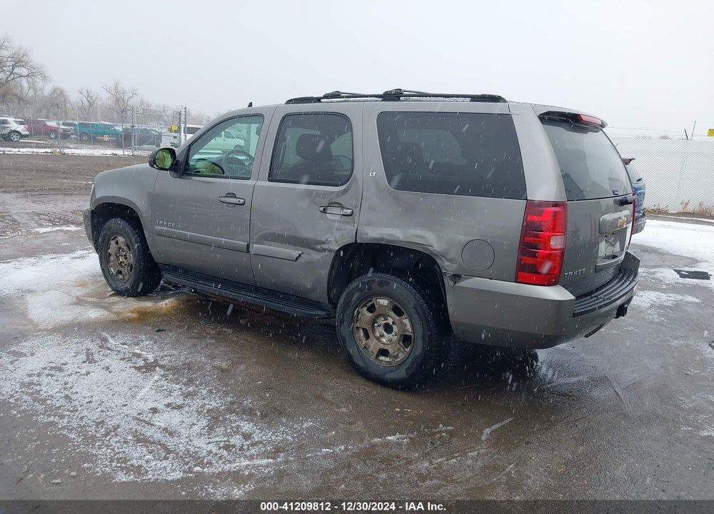 2007 CHEVROLET TAHOE LT VIN: 1GNFK13067J260601