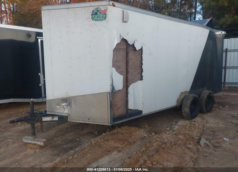 2022 T RE CARGO TRAI VIN: 4T0BE1625NH367518