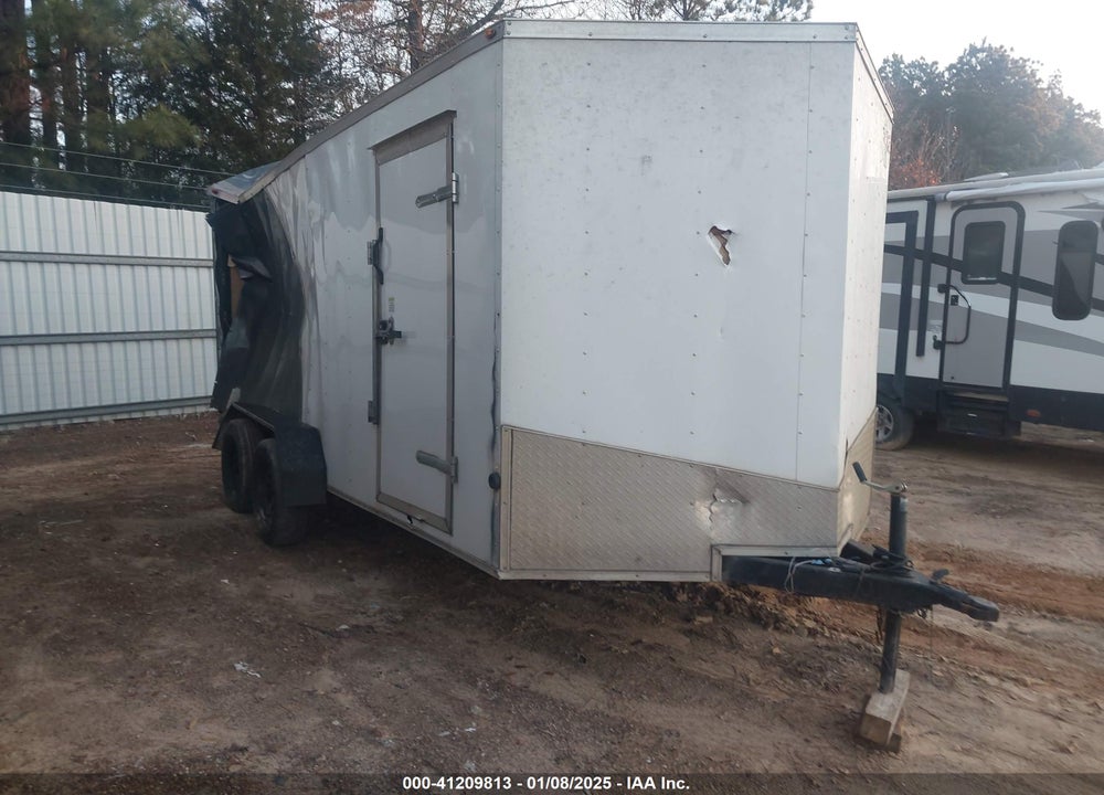 2022 T RE CARGO TRAI VIN: 4T0BE1625NH367518